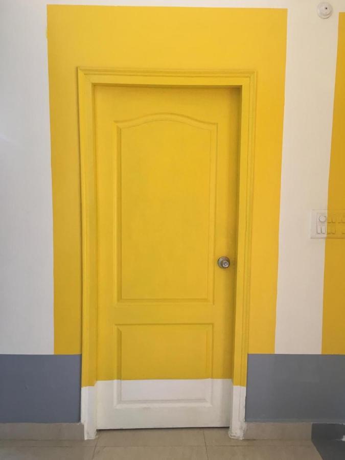 Rove By Boston Living Hostel Hyderabad Exterior photo